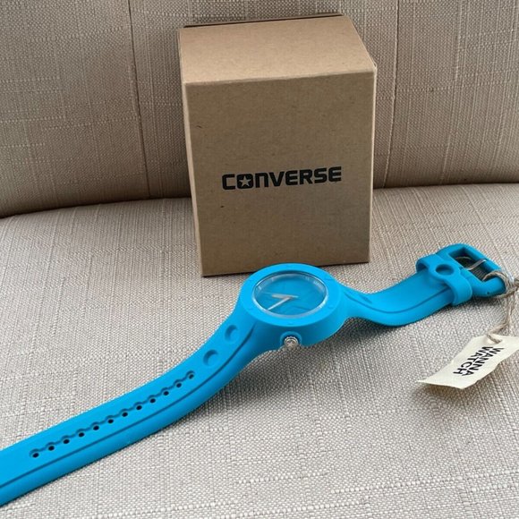 Converse Wristwatch Blue Rubber Band sport Analog Quarts unisex Watch $75 - Picture 5 of 12